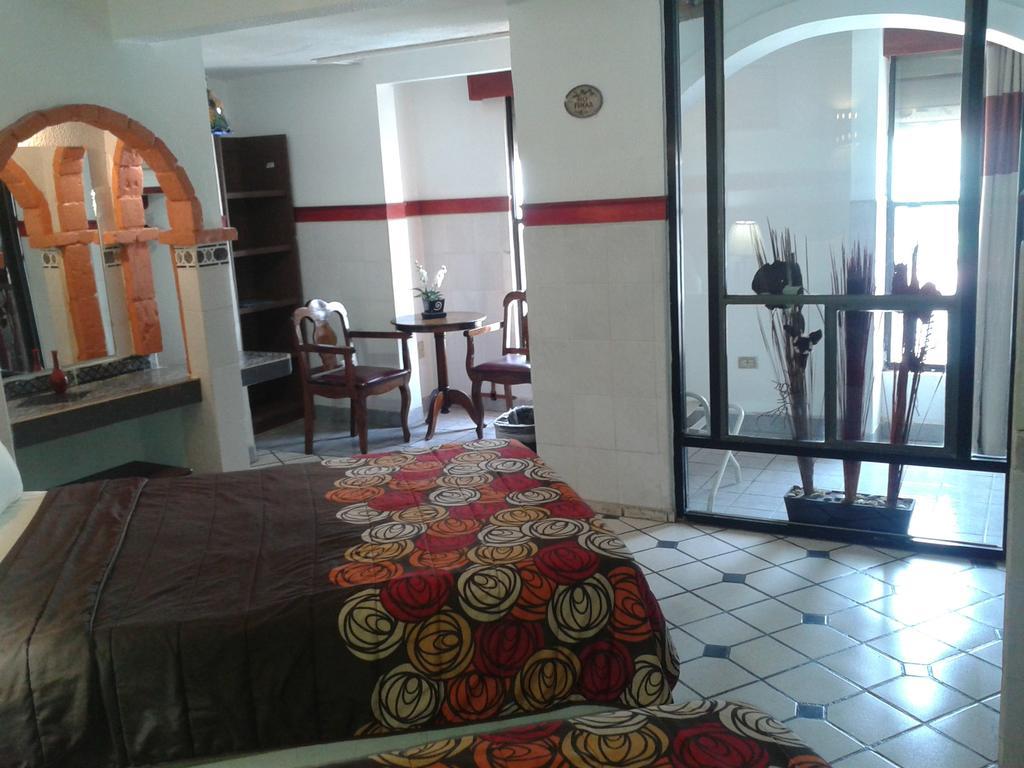 Hotel Terranova Tampico Kamer foto